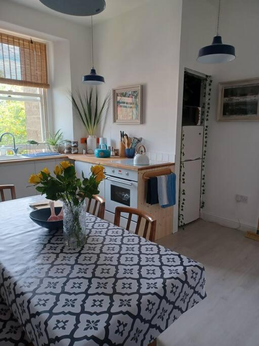 The Fuzzy Duck Apartment บรอธตีเฟอร์รี ภายนอก รูปภาพ