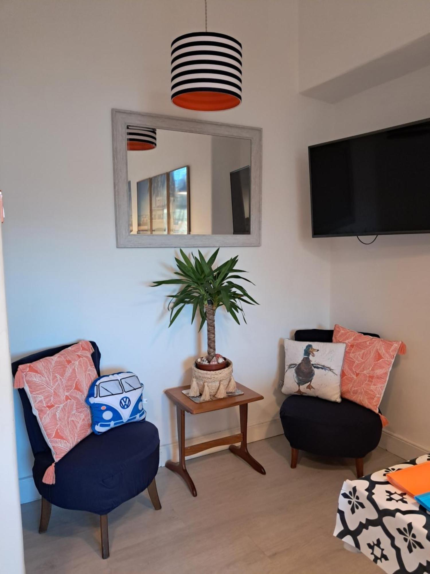 The Fuzzy Duck Apartment บรอธตีเฟอร์รี ภายนอก รูปภาพ